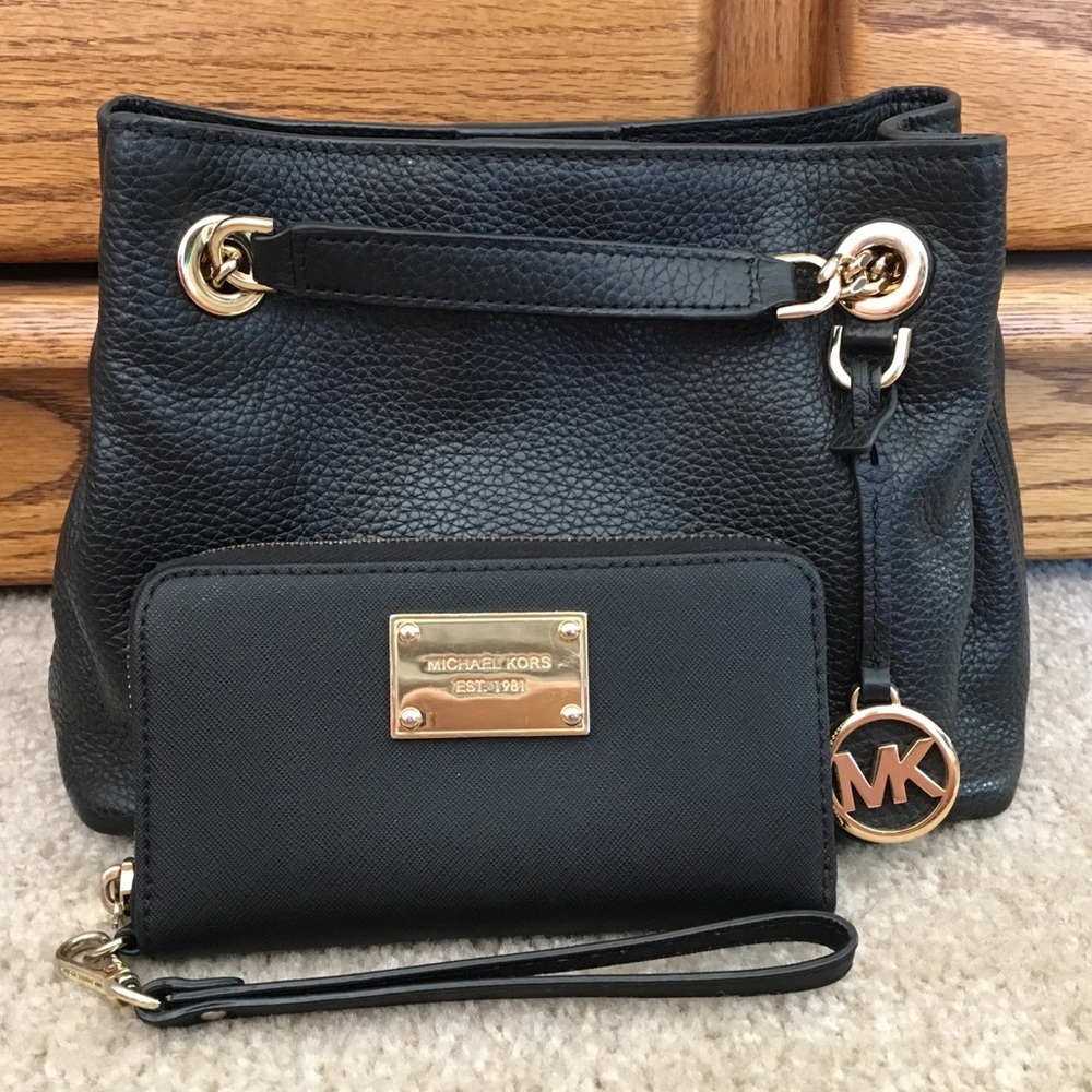Michael Kors purse and wallet.